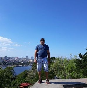 Meet your Posher, Juan